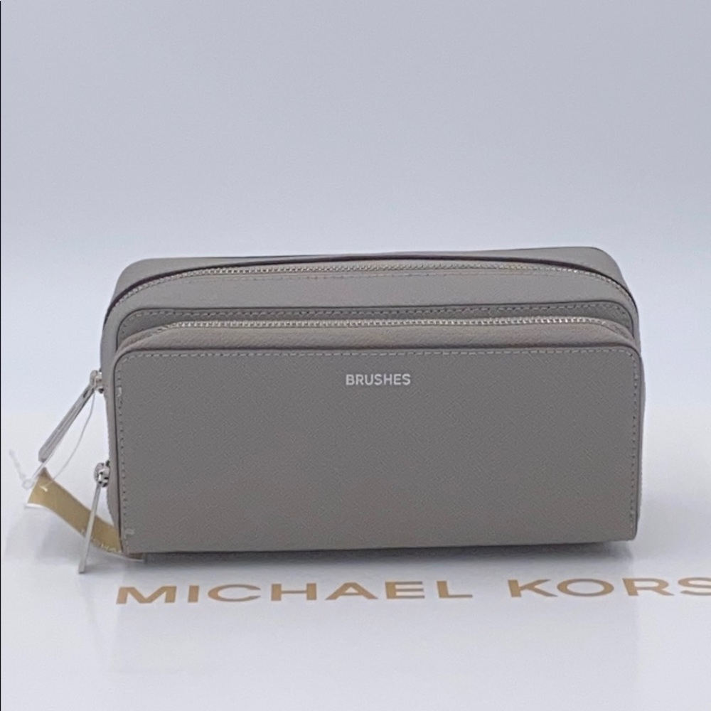 Michael Kors Large Double Travel Pouch Pearl Grey - Picture 6 of 16